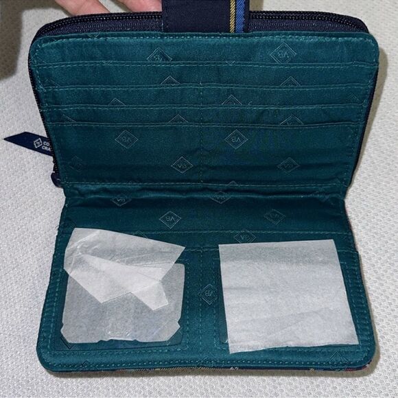 Vera Bradley Tartan Plaid Navy Green Red Turn Lock RFID Large Wallet - Picture 8 of 11